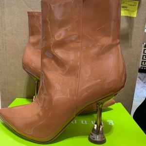 Brand new gianni bini booties